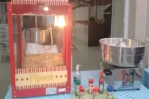 Pipoca e algodão doce para festas infantis